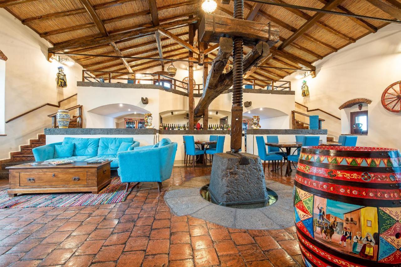 Etna Quota Mille Boutique Hotel, Typical Sicilian Food & Wine Randazzo Kültér fotó