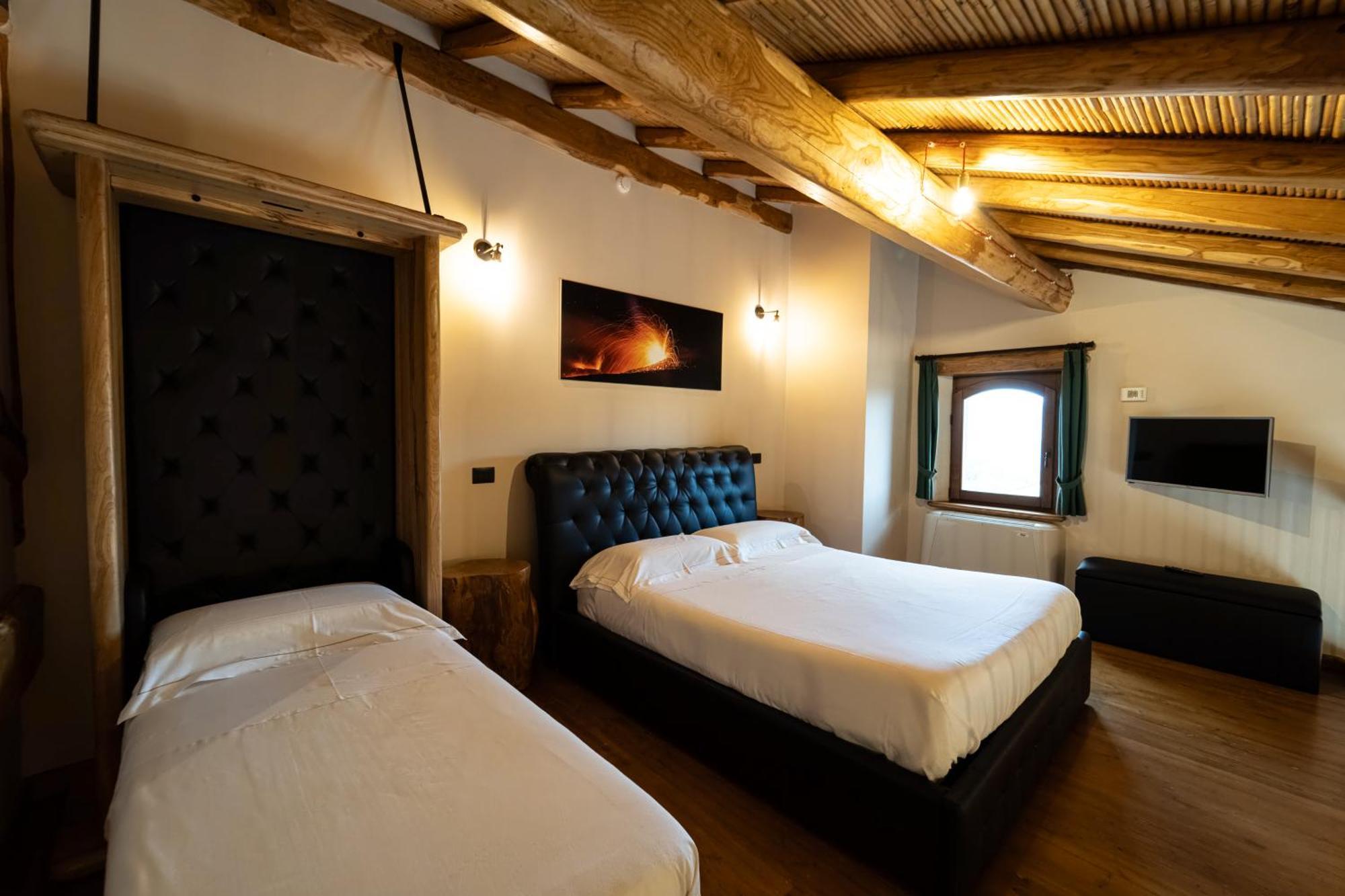 Etna Quota Mille Boutique Hotel, Typical Sicilian Food & Wine Randazzo Kültér fotó